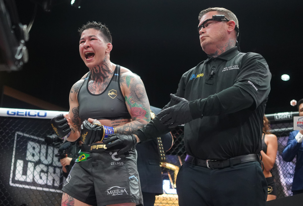Larissa Pacheco Stuns Kayla Harrison to Claim Women's Lightweight Crown
